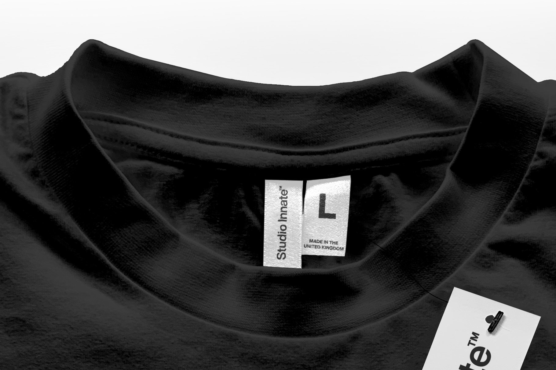 144 透明塑料包装袋服装吊牌设计贴图样机模板 Plastic Packed Garment Mockup
