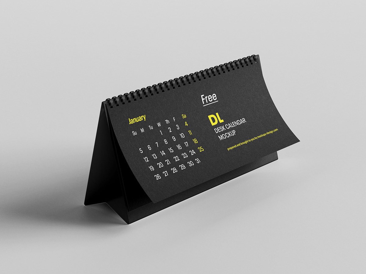 037 3款可商用台卡桌卡日历样机DL Desktop Calendar Mockup