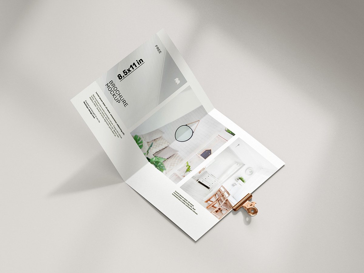 051 5款可商用A4对折折页海报展示样机Folded 8,5x11in Brochure Mockup