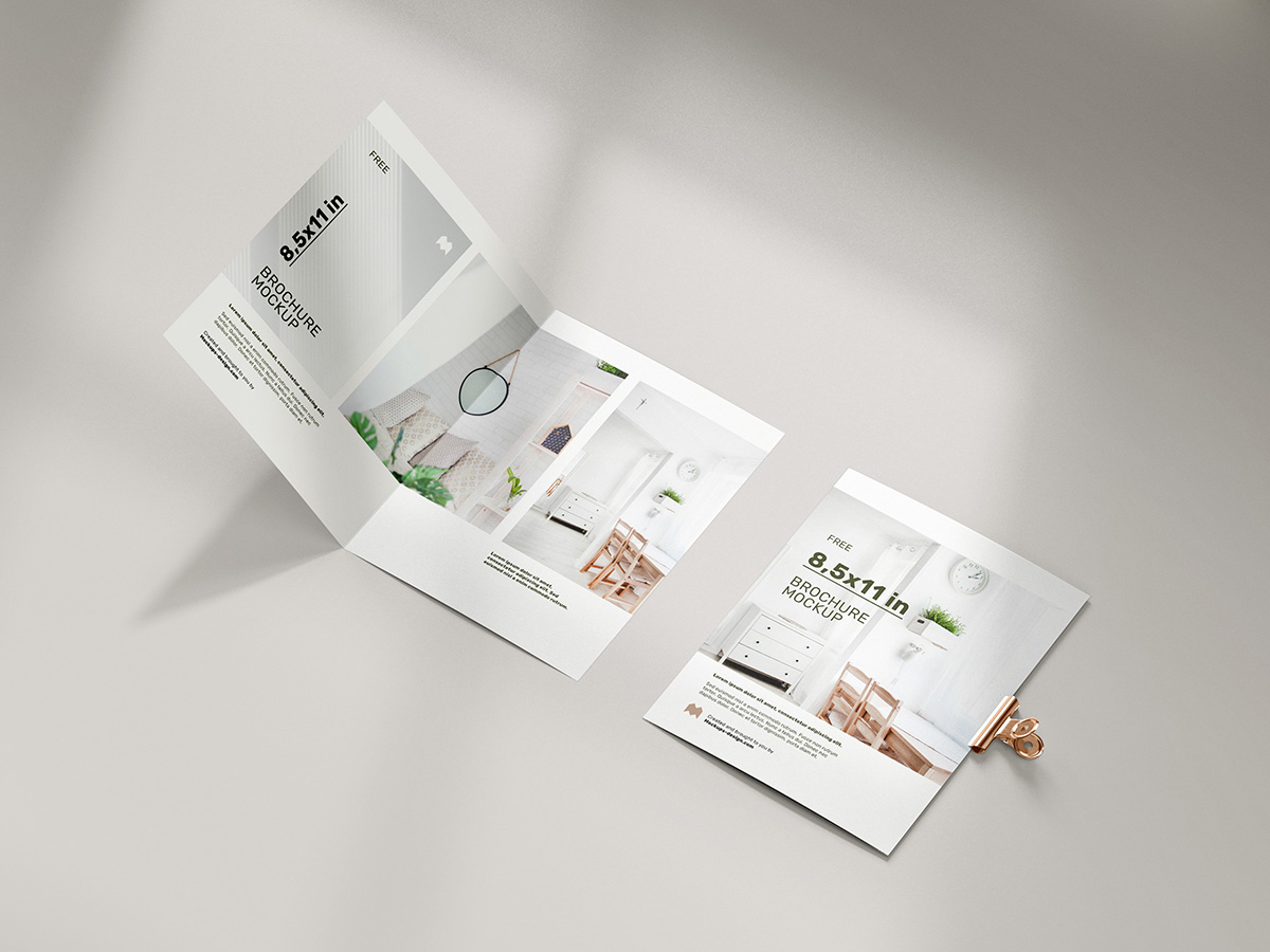 051 5款可商用A4对折折页海报展示样机Folded 8,5x11in Brochure Mockup