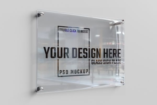 994 透明亚克力墙面logo展示导视牌样机Glass Sign Plate on White Wall Mockup