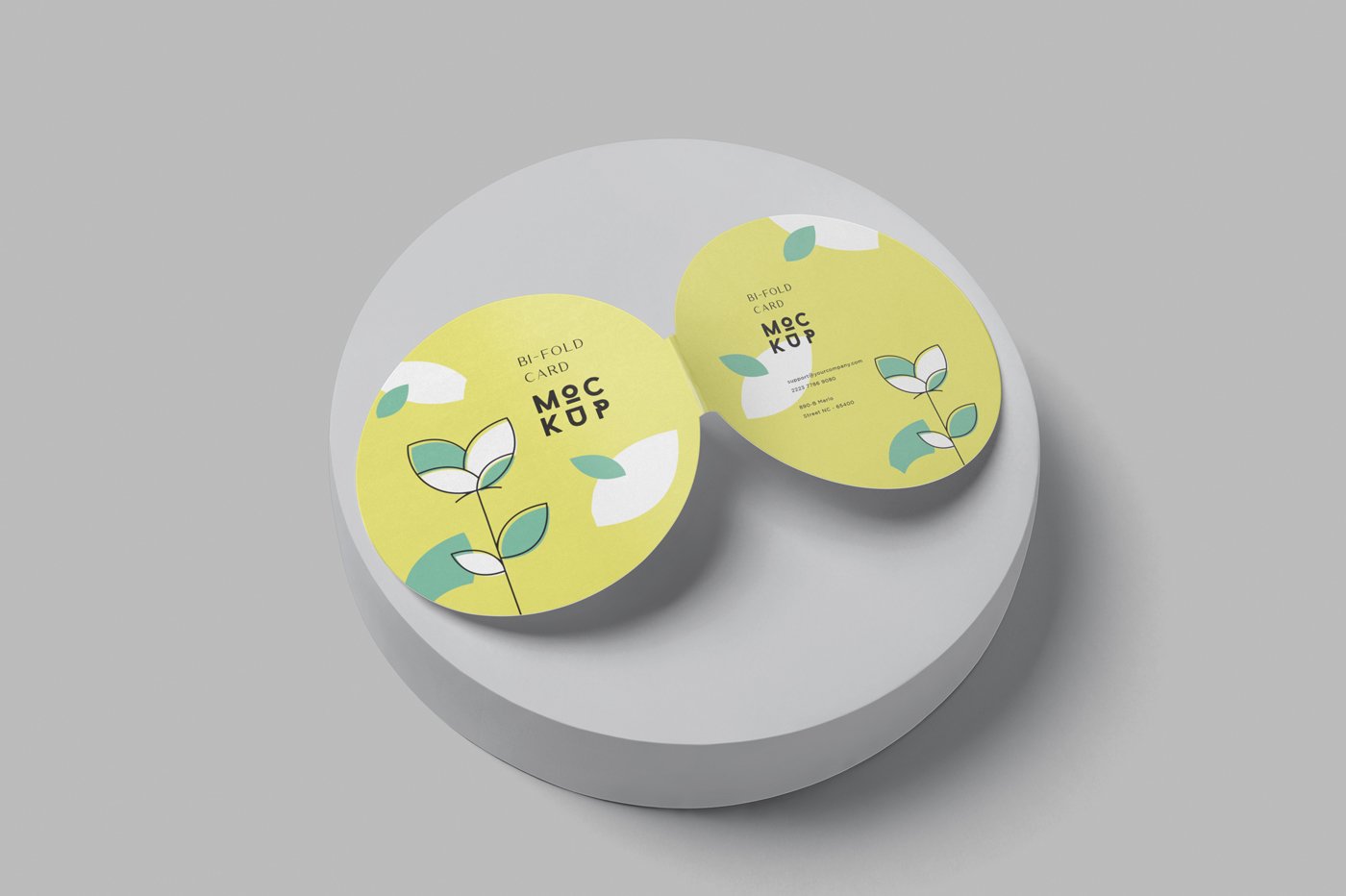 068 圆形双折卡卡片样机 Circular Bi Fold Card Mockups