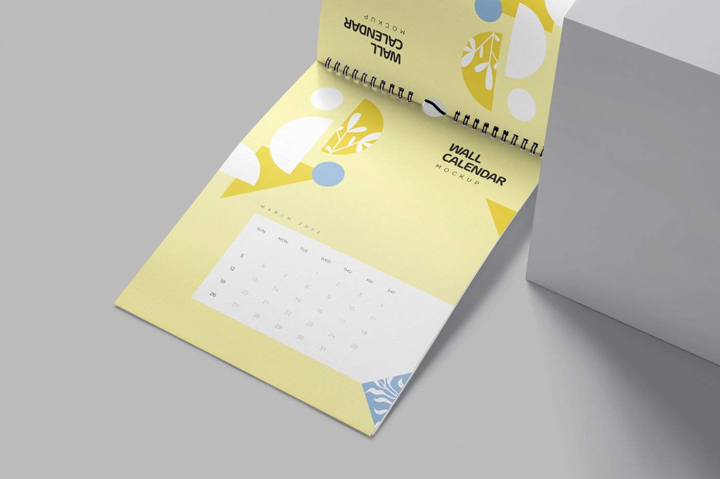 101 小型挂历PSD样机US Letter Size Wall Calendar Mockups